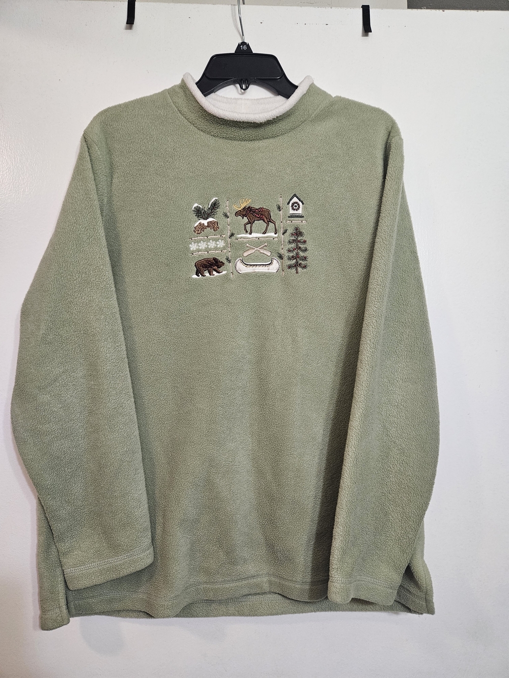 croft & barrow Sage Green Crewneck Fleece Sweater with Outdoor Embroidery